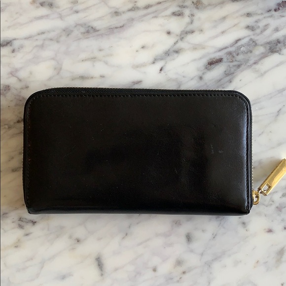 Tory Burch Leather Continental Wallet - Picture 2 of 8